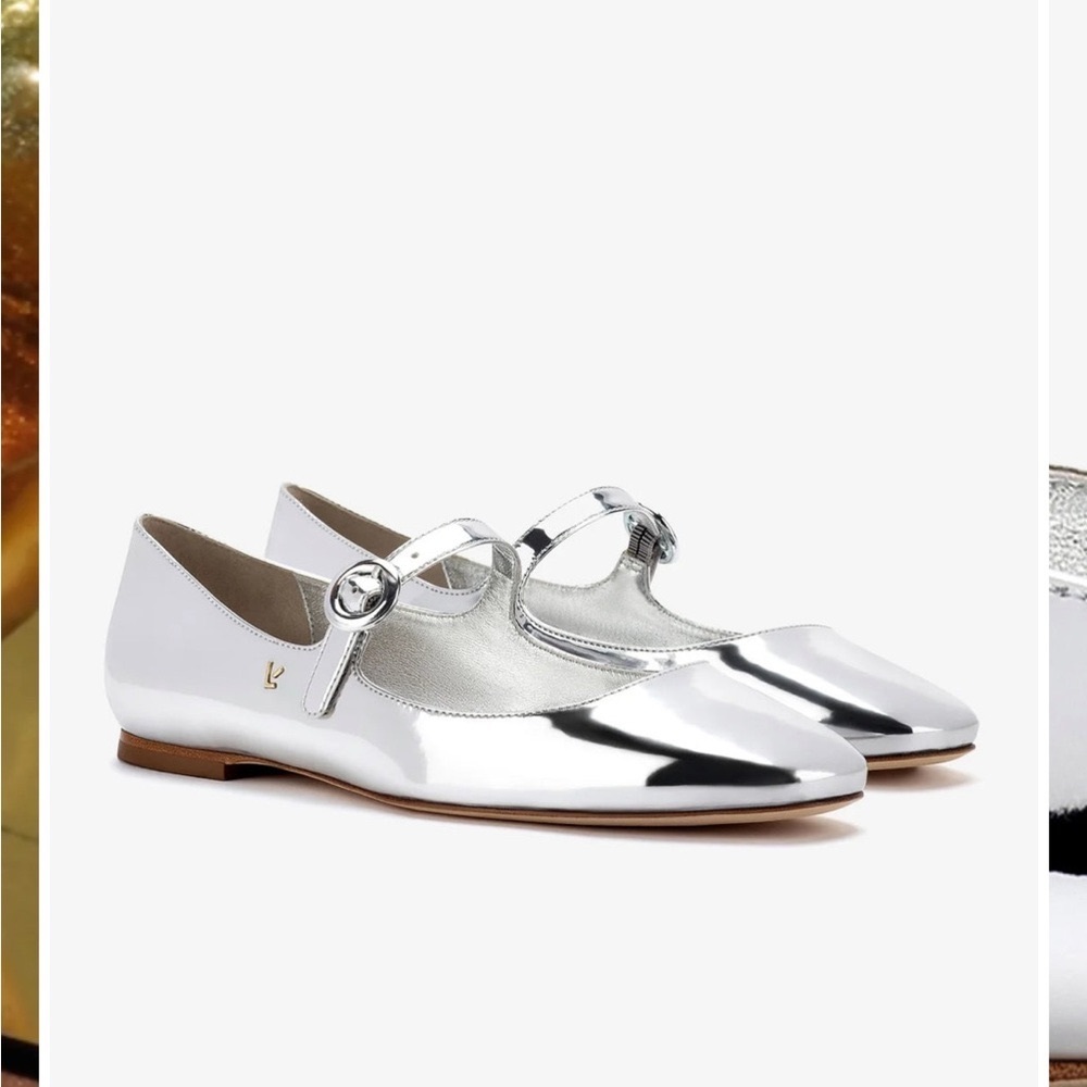 Laroude Blair Ballet Flat Silver. NEW